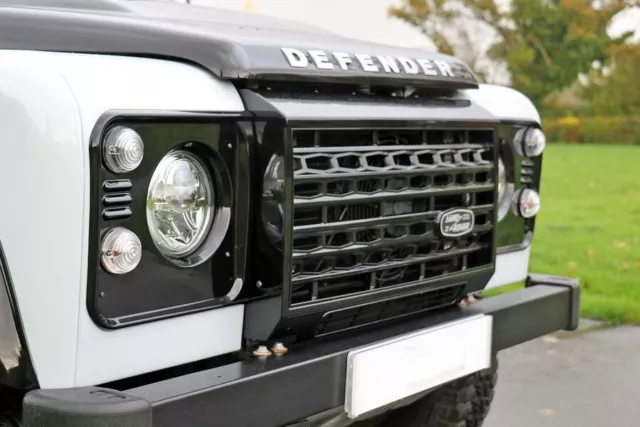 Land Rover Defender Adventure Héritage front grille Premium Calandre svx 90 110