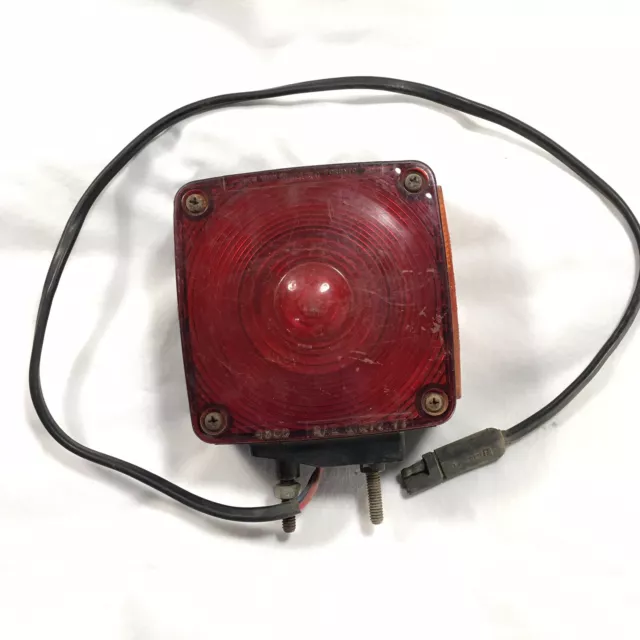 Signal-Stat 4852 Dual Lamp Emergency Light Right Side Marker - Red and Amber