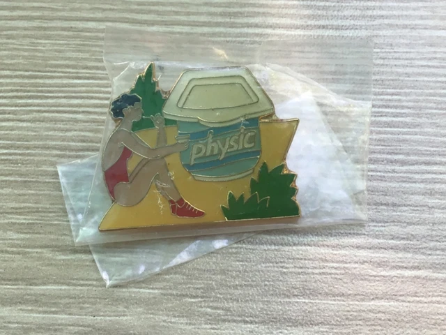 Pin's Cora Cadi Danone Yaourt Magasin Alimentaire Franche-Comté - badge Pin L19