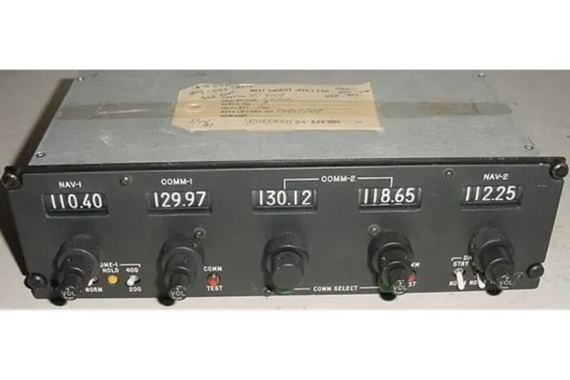 G-4142, G4142, Gables Multi VHF Comm / Nav Control Panel