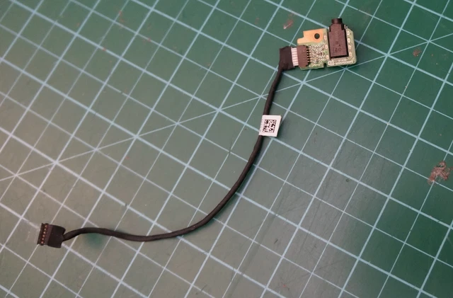HP Spectre 15-ch Series Audio Board w/ Cable DA0X35ABAC0