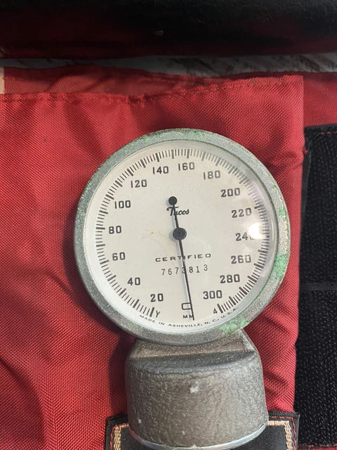 Antique Tycos Sphygmomanometer Blood Pressure Pump Case Red Cuff Artery