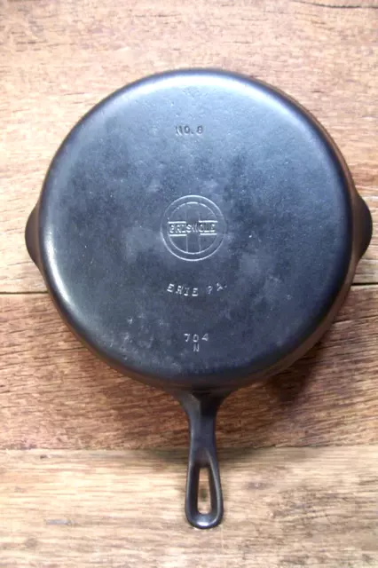 Vintage Griswold Small Logo Cast Iron Skillet # 8  704 N Smooth Bottom Restored