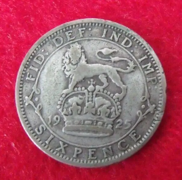 1925 GEORGE V SILVER SIXPENCE  ( 50% Silver )  British 6d Coin.   362