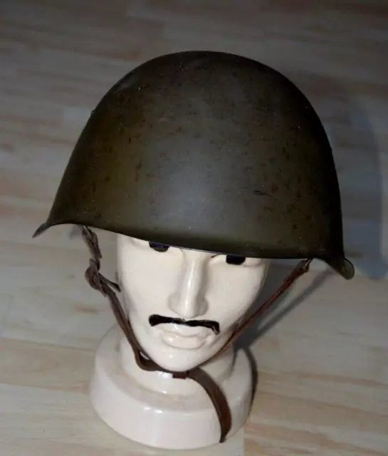 Tschechischer Stahlhelm ähnlich Russisches Model  - Ansehen Lohnt!