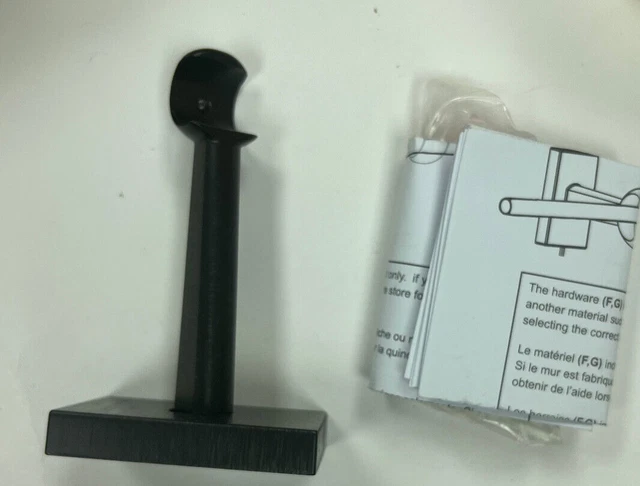 Pottery Barn Casat Iron Black Curtain Rod .75 Center Bracket