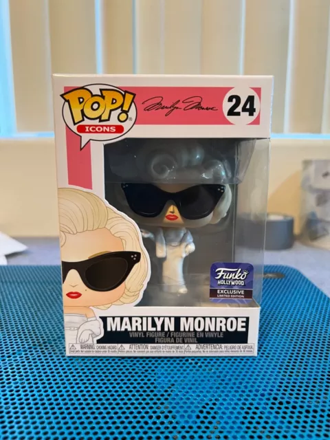 VAULTED HOLLYWOOD EXCLUSIVE Marilyn Monroe Funko Pop Icons #24 Sunglasses Movies