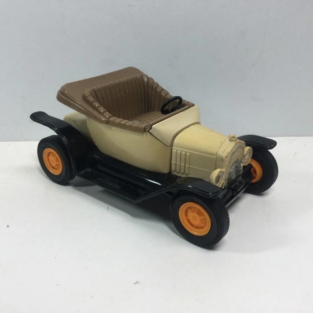 VINTAGE 1970S TONKA Ford Model T Roadster pressed steel, rubber tires