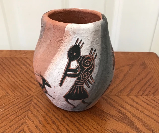 NATIVE AMERICAN VASE Terra Cotta Red Clay HandPainted Kokopelli Tribe