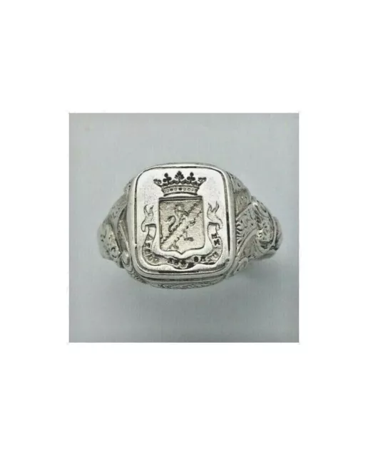 Bague Chevalière Homme Royale héraldique ciselée en argent 925/°°° 2