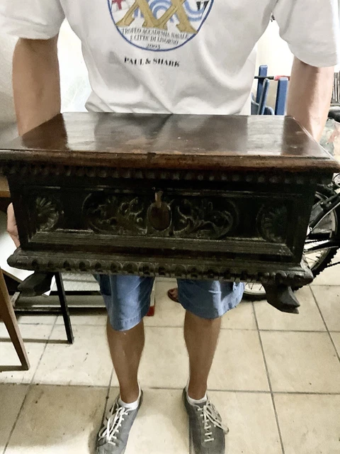 Piccola Cassa Intagliata  Forziere 1800