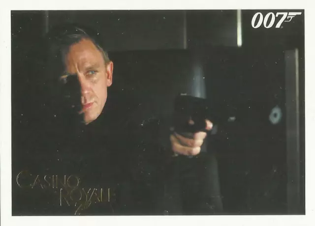 James Bond Archives 2014 - 004 Casino Royale Gold Parallel Card #040/125