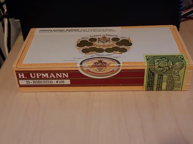 H Upmann Cigar Box empty Fabrica de Tabacos Robustos #100 stash money treasures