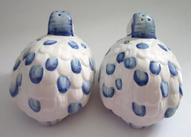 Vintage Ceramic blue and white pheasant/bird - salt and pepper shakers - Abbott 3