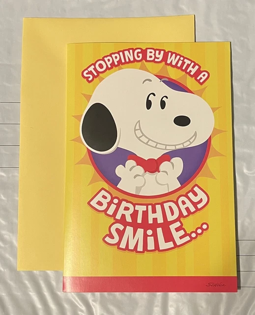 HALLMARK BIRTHDAY CARD Peanuts Snoopy Musical POP OUT Plays Linus