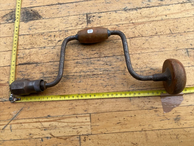 N°296 ) OLD tool plane, OUTIL ANCIEN , vieux rabot en bois , menuisier