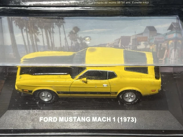 Ford Mustang azul coche a escala 1/43 New Ray