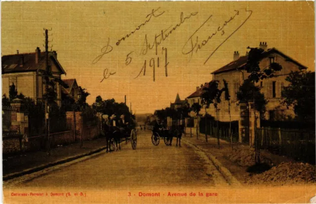 CPA AK DOMONT - Avenue de la gare (580028)