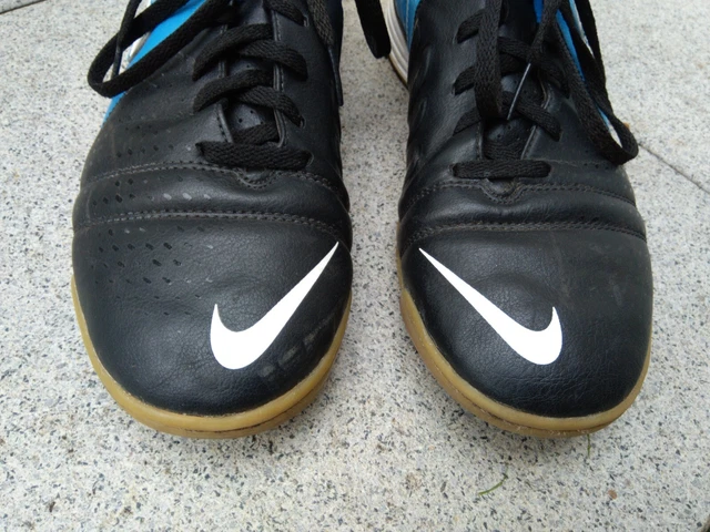 Nike Tiempo  Hallenschuhe Fußballschuhe Turnschuhe Schwarz Mehrfarbig Gr. 43.5 