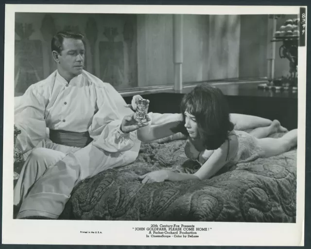 RICHARD CRENNA SHIRLEY MACLAINE in John Goldfarb Please Come Home '65 2