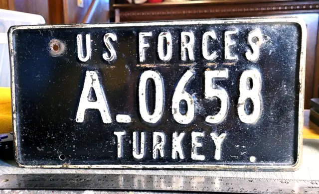 🌎 - U.S. FORCES in TURKEY - 1960s vintage single embossed steel license plate