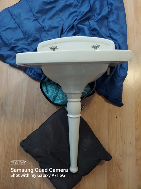 Gorgeous antique White Porcelain Peg Leg Sink