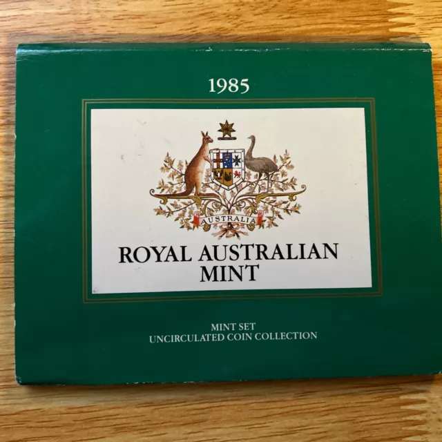 1985 Royal Australian Mint UNC & Coin Set