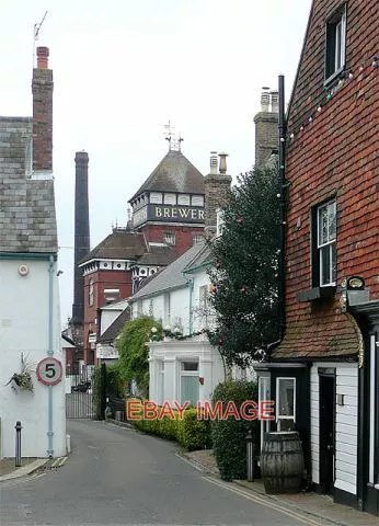 Photo  Harveys Brewery Lewes East Sussex Harvey's Substantial Shop Is On The Cor