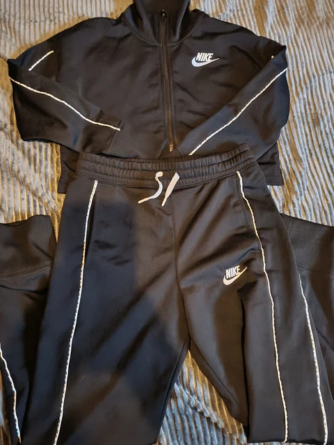 Girls Nike Crop Tracksuit