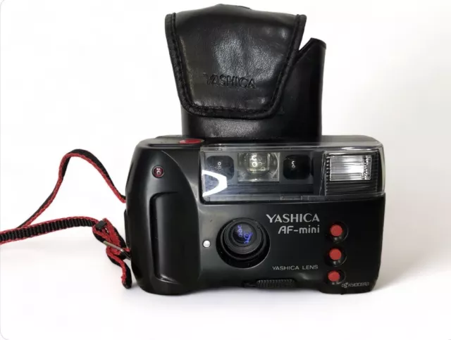 Fotocamera Analogica Yashica AF Mini 35mm Con Custodia Tracolla Colore Nero