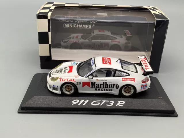 Modellautos 1:43 Minichamps Porsche 911 GT3 R Heger in OVP