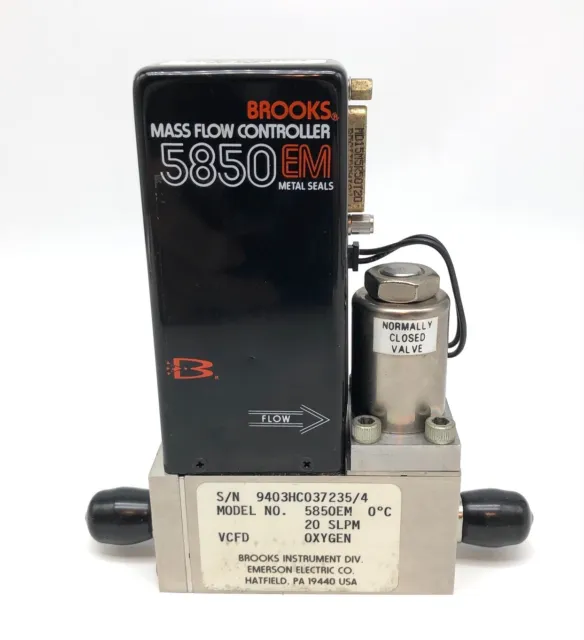Brooks Instrument 5850EM Mass Flow Controller O2 Gas 20 SLPM  OXYGEN