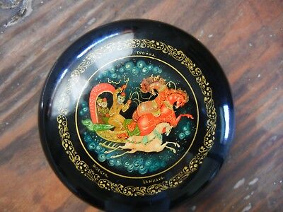 Russian Ussr Hand Painted Round Lacquer Box With Troika Mstera