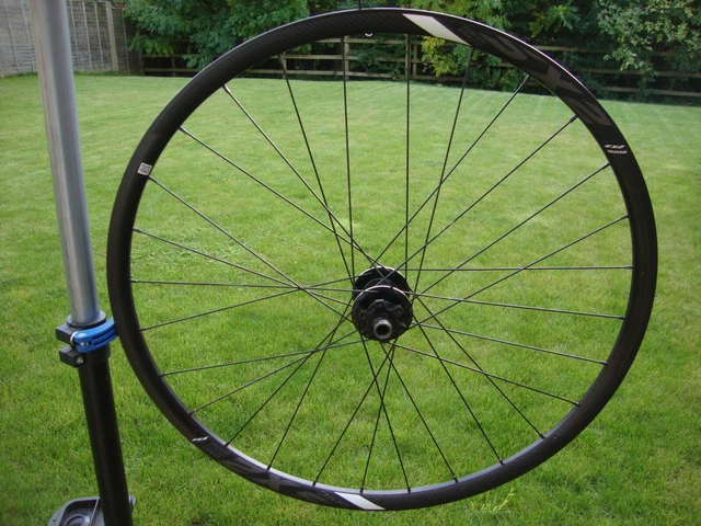 GIANT BIKE SX 2 Rear Disc Wheel ETRTO 622 x 19 Tubeless Ready Shimano Freehub 45.99 PicClick UK