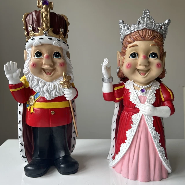 ASDA KING CHARLES and Queen Camilla Coronation rare Gnomes BRAND NEW 🚚💨