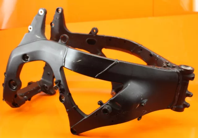 06-07 Honda Cbr1000Rr Straight Frame Chassis Race/Stunt 386-334-6729 4 Details 06-07 Honda Cbr1000Rr Straight Frame Chassis Race/Stunt 386-334-6729 4 Details