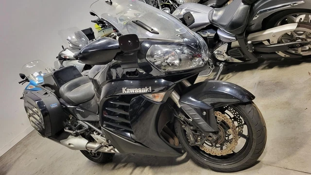 Kawasaki 1400 gtr 2012 discount