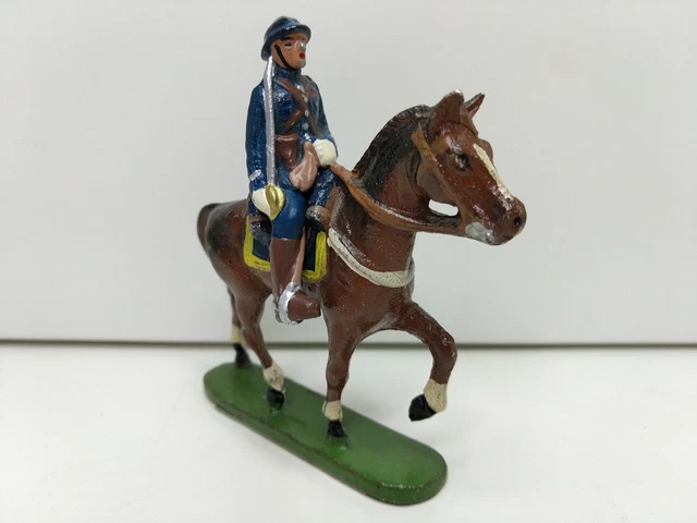 Figurine Quiralu – Afrique Équatoriale – Lancier Avec Bouclier – Miniature Alu Vintage – France