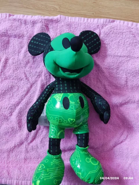 Disney Store Mickey Mouse Memories October Series 10 Of 12 Plush Limited Edition