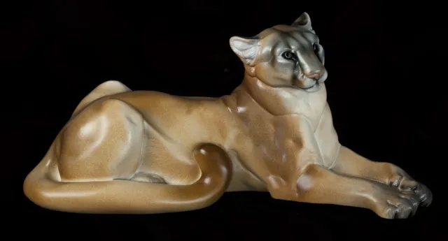 Windstone Editions Tan Cougar Cat Sculpture