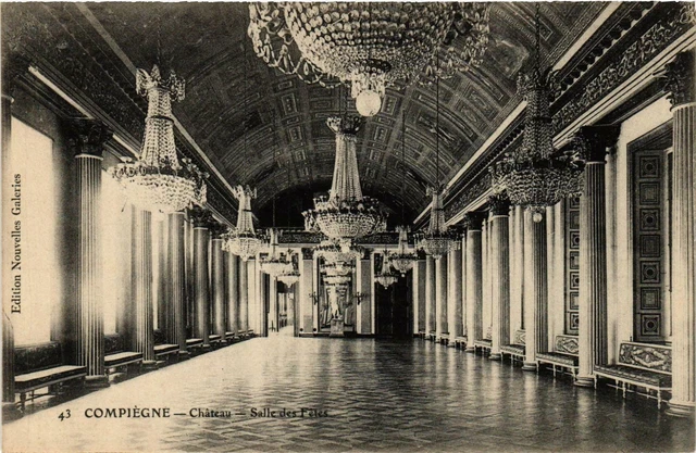 CPA Compiegne- Chateau, Salle des Fetes FRANCE (1008924)