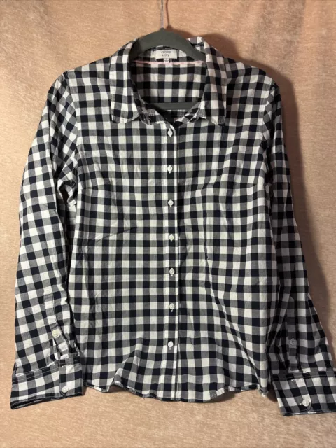 CROWN AND IVY blue and white button-down women’s size large $13.95 ...