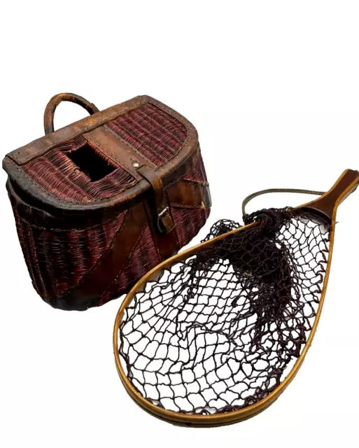 Antiq. Wicker Leather Fishing Creel c1930 & Vtg Catskill Fishing Net Cabin Decor