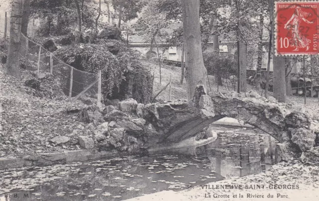 Cpa 29  -  Villeneuve Saint Georges - La Grotte Et La Riviere Du Parc