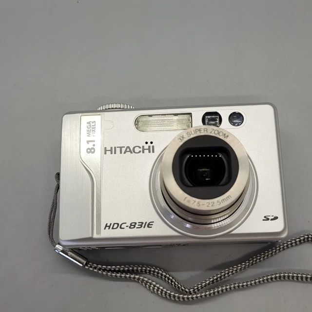 Hitachi HDC-831E 8,1 megapixel fotocamera digitale compatta argento testato 9