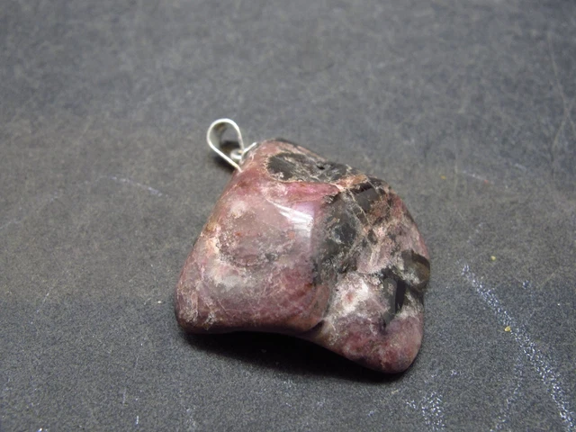 Bustamite Silver Pendant From South Africa - 1.2" - 3.8 Grams Bustamite Silver Pendant From South Africa - 1.2" - 3.8 Grams
