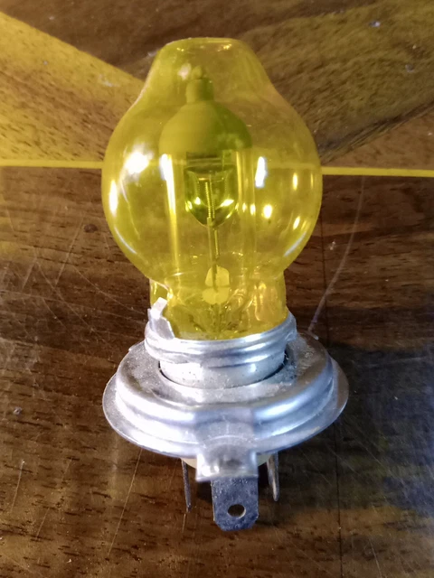ancienne-ampoule-MAZDA-H4-12V-60-55-W-globes.webp ancienne-ampoule-MAZDA-H4-12V-60-55-W-globes.webp