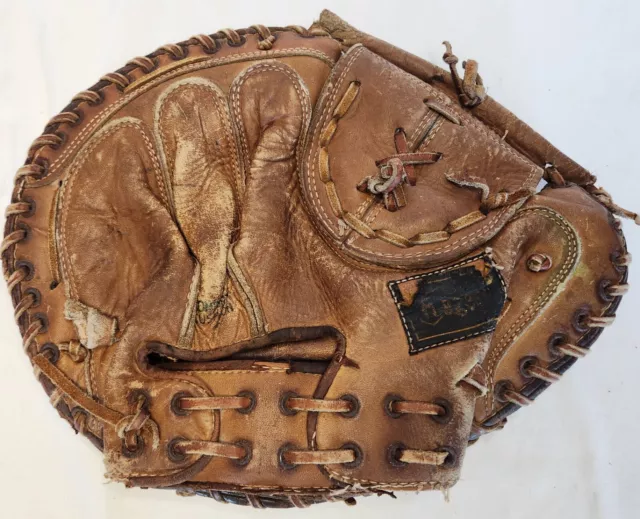 Vintage Regent 5310 Baseball Glove Catchers Mitt