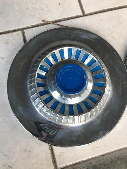 Lambretta Vespa Borchia 8 Diametro Originale Del Periodo No Rifacimento Azzurro