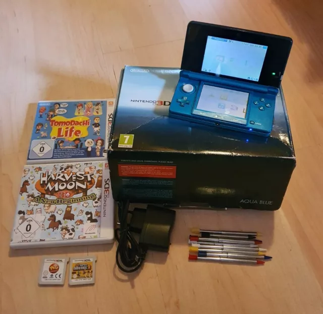 Nintendo 3DS Agua Blau Mit Ovp und Spielen